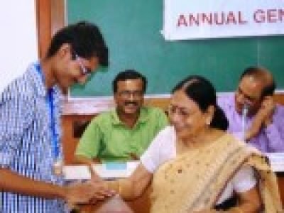 AGM 20136